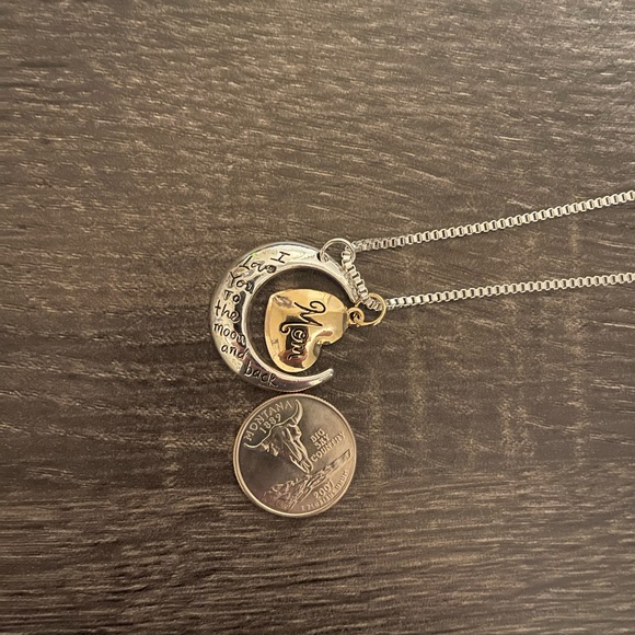 Mom Necklace. I love you to the moon and back - Picture 6 of 6